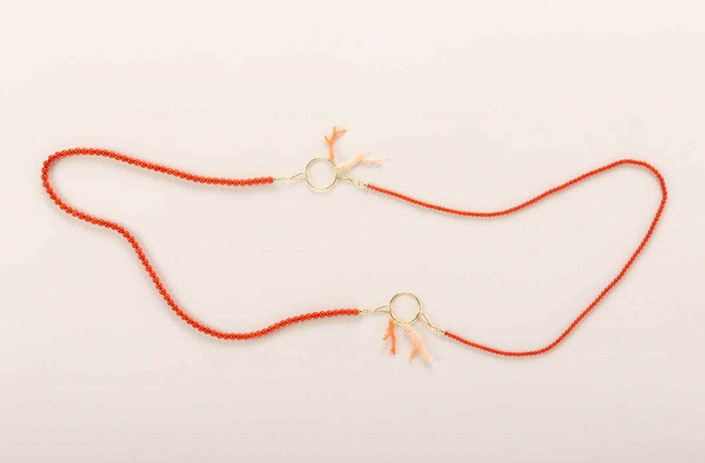 Sara Winter Korallenkette